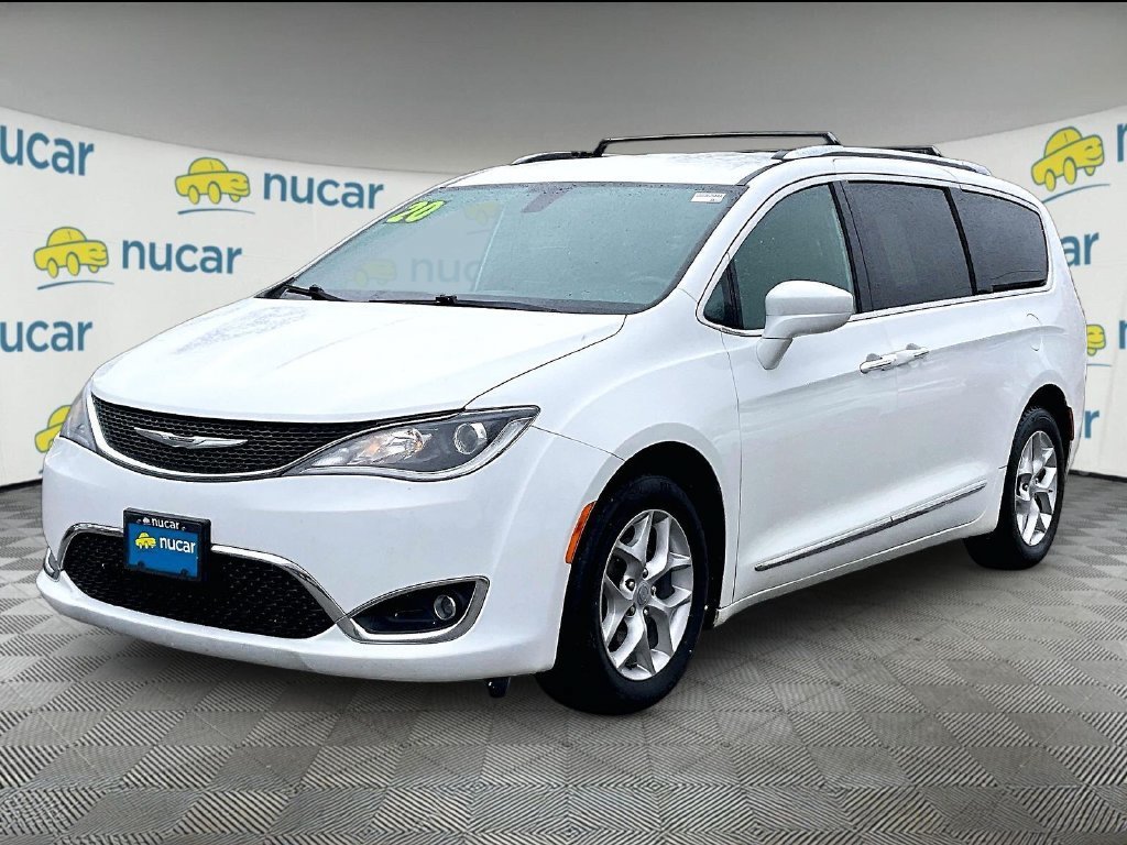 Used 2020 Chrysler Pacifica Touring-L FWD image 3