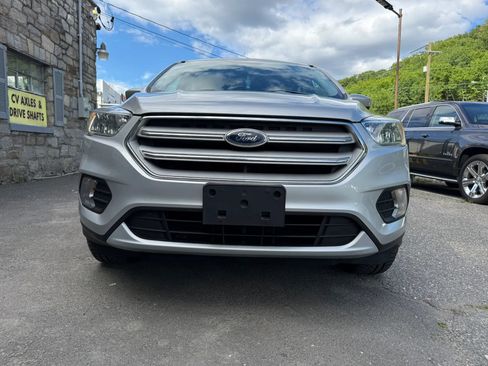 Used 2019 Ford Escape SE AWD/4WD image 3
