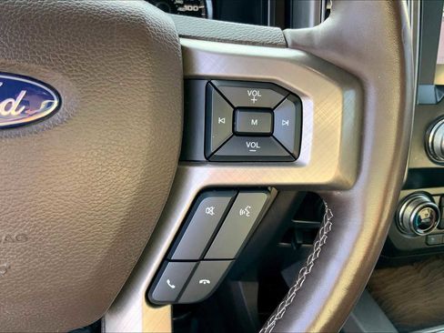 Used 2019 Ford F150 Limited w/ Trailer Tow Package image 24