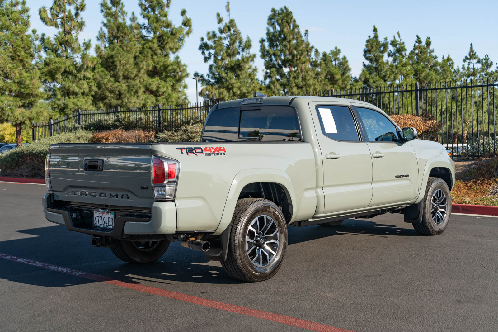 Certified 2023 Toyota Tacoma TRD Sport w/ Black Out Package (TMS) AWD/4WD image 11