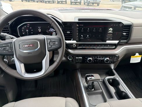 New 2026 GMC Sierra 1500 SLT image 23