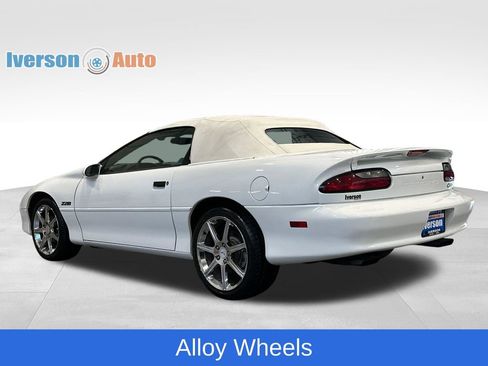 Used 1995 Chevrolet Camaro Z28 RWD image 6