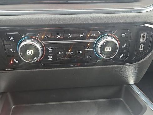 Used 2023 GMC Sierra 1500 SLT w/ SLT Premium Package image 34