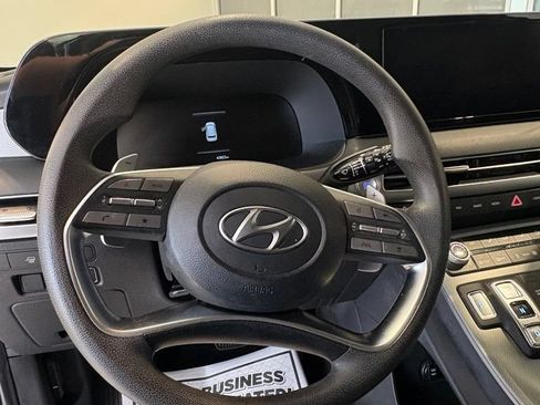 Used 2023 Hyundai Palisade SE AWD/4WD image 19