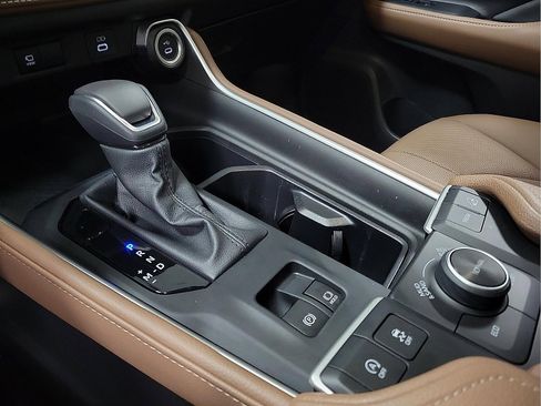 Certified 2026 Toyota Grand Highlander Platinum image 18