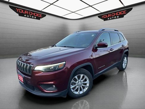 Used 2019 Jeep Cherokee Latitude w/ Popular Appearance Group FWD image 1
