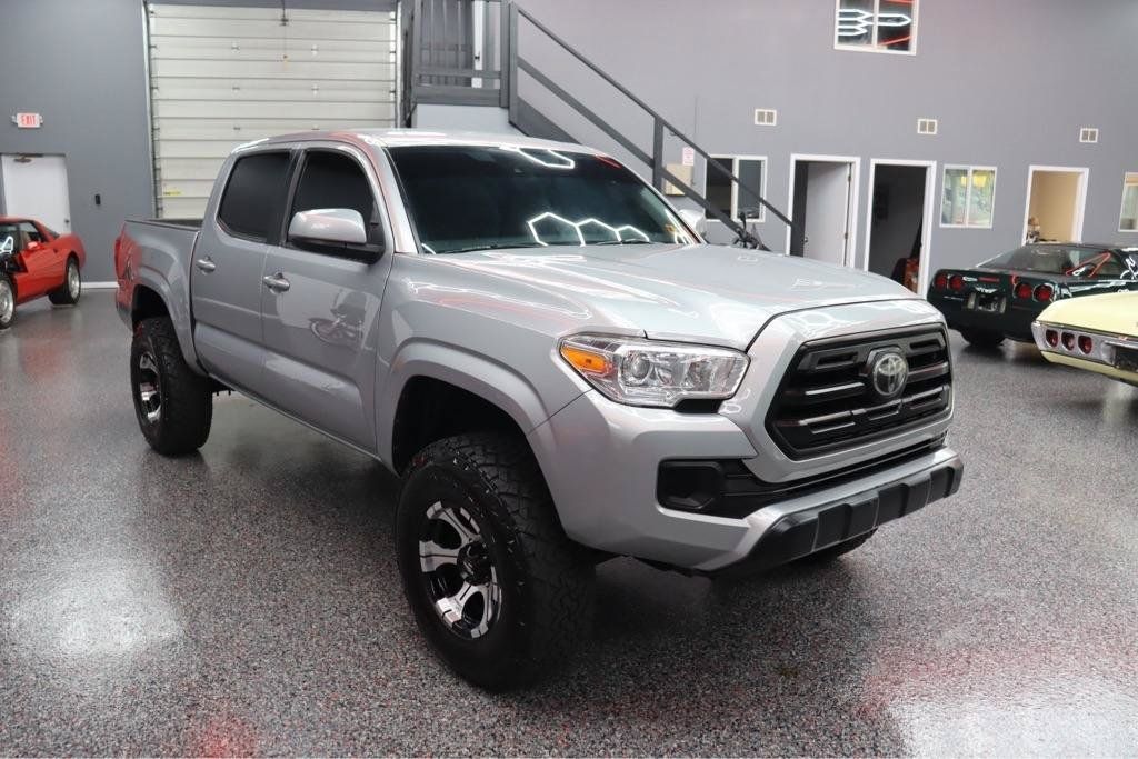 Used 2019 Toyota Tacoma SR w/ SR Convenience Package AWD/4WD image 7