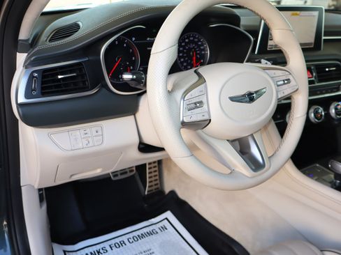 Used 2019 Genesis G70 3.3T Design image 20