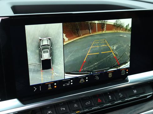 Used 2025 GMC Sierra 1500 SLT w/ SLT Premium Plus Package image 6