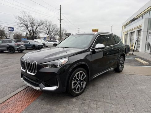 Used 2023 BMW X1 xDrive28i w/ Convenience Package image 3