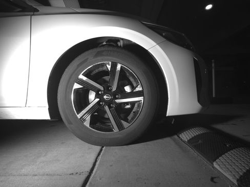 Used 2025 Nissan Sentra SV image 13