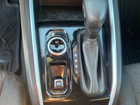 Used 2023 Chevrolet Colorado W/T w/ WT Convenience Package II image 22