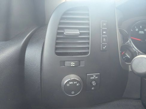 Used 2014 Chevrolet Silverado 3500 LT w/ Interior Plus Package AWD/4WD image 12