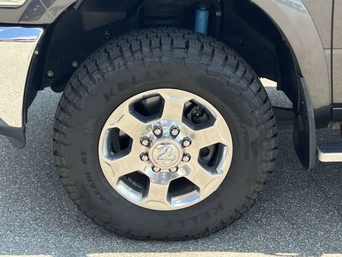 Used 2018 RAM 2500 Big Horn AWD/4WD image 40
