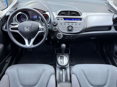 Used 2013 Honda Fit image 3