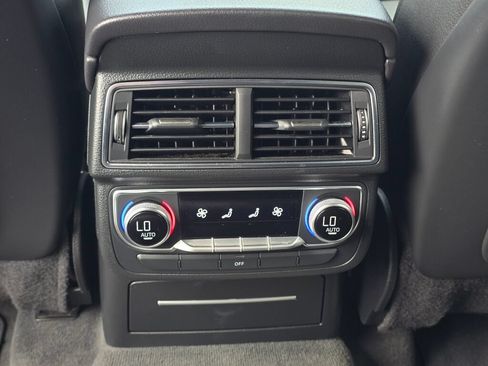 Used 2017 Audi Q7 3.0T Prestige w/ Prestige Package AWD/4WD image 20
