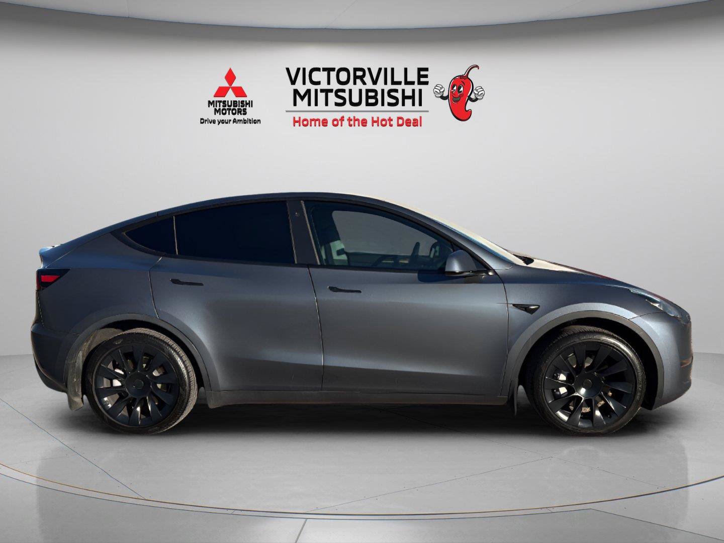 Used 2023 Tesla Model Y Long Range AWD/4WD image 8
