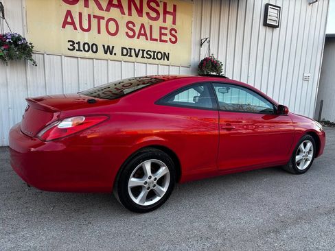 Used 2004 Toyota Solara SE Sport image 2