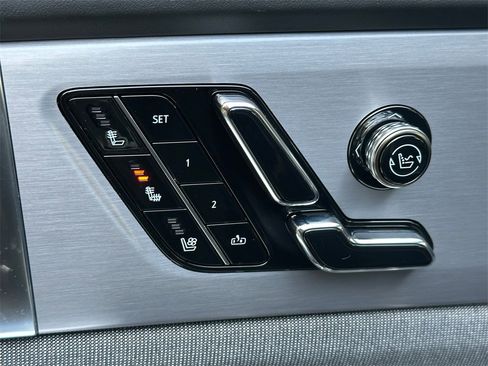 New 2026 Cadillac Vistiq Premium Luxury image 23