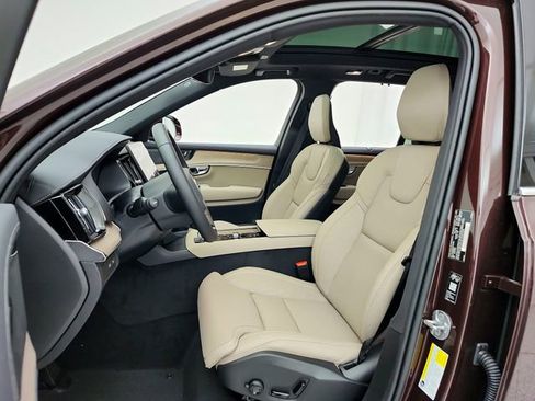 New 2026 Volvo XC90 T8 Ultra w/ Protection Package Premier image 21