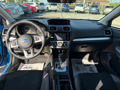Used 2016 Subaru Crosstrek 2.0i Premium AWD/4WD image 19