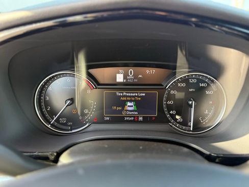 Used 2023 Cadillac XT6 Premium Luxury image 10