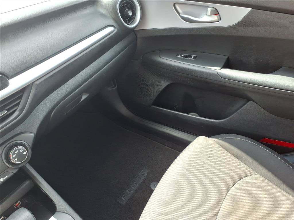 Used 2024 Kia Forte LXS w/ LXS Technology Package FWD image 26