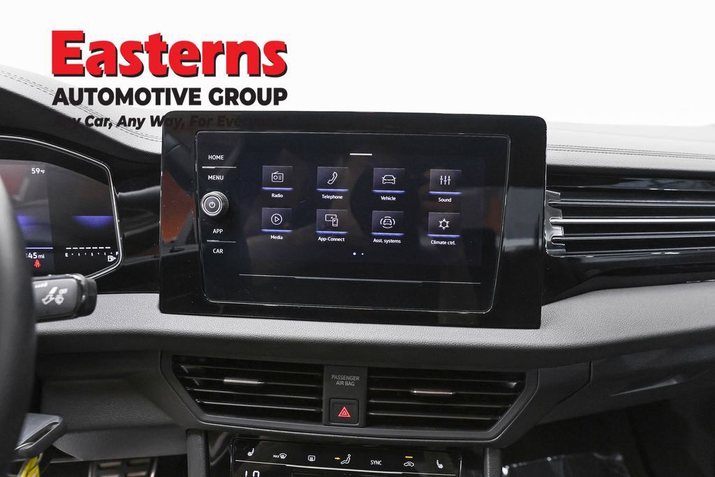 Used 2025 Volkswagen Jetta Sport FWD image 12