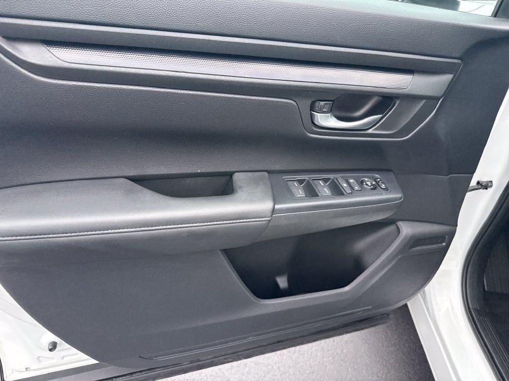 Certified 2024 Honda CR-V EX image 9