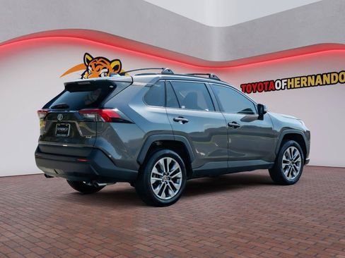 Used 2023 Toyota RAV4 XLE Premium FWD image 5