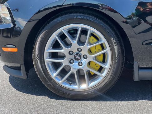 Used 2012 Ford Mustang Premium RWD image 25