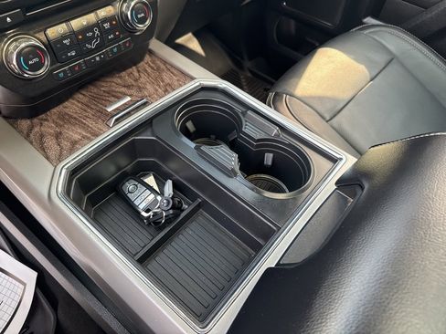 Used 2017 Ford F350 Lariat w/ Lariat Ultimate Package image 31