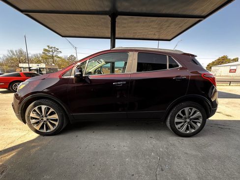 Used 2017 Buick Encore Preferred image 5