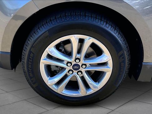 Used 2018 Ford Edge SEL w/ Equipment Group 201A image 11