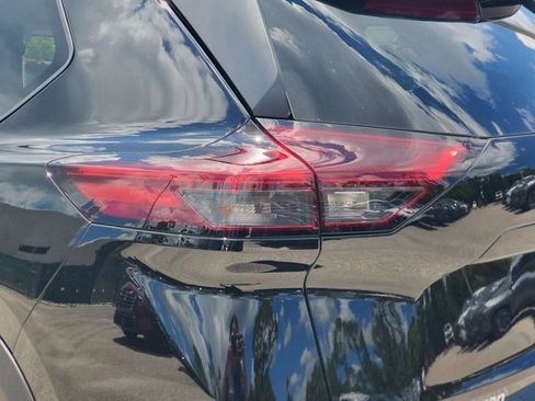 New 2026 Nissan Rogue SV image 5