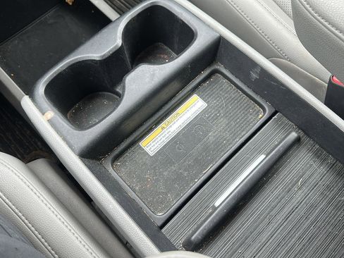 Used 2019 Honda Odyssey Elite image 25