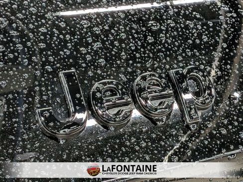 New 2025 Jeep Grand Cherokee Limited image 9