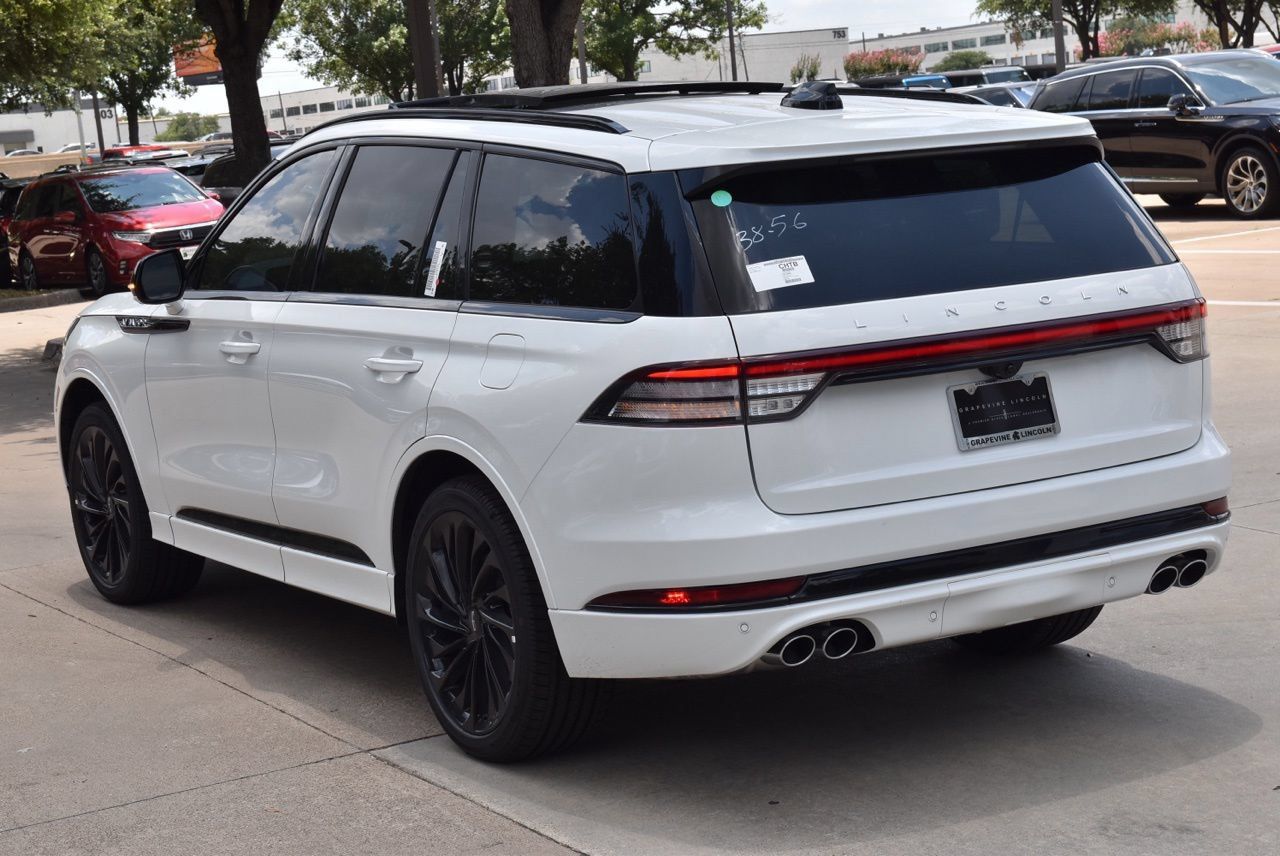 New 2026 Lincoln Aviator Reserve AWD/4WD image 9