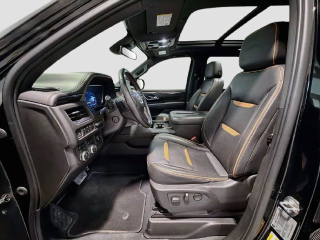 Used 2023 GMC Yukon AT4 w/ AT4 Premium Plus Package AWD/4WD image 19