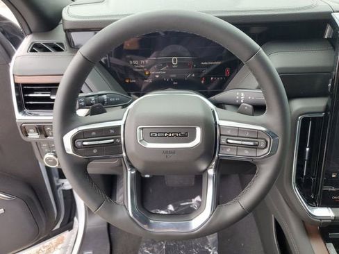 New 2026 GMC Yukon XL Denali w/ Sun & Power Step Package AWD/4WD image 21