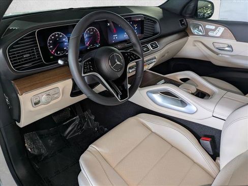 New 2026 Mercedes-Benz GLE 450 4MATIC image 3