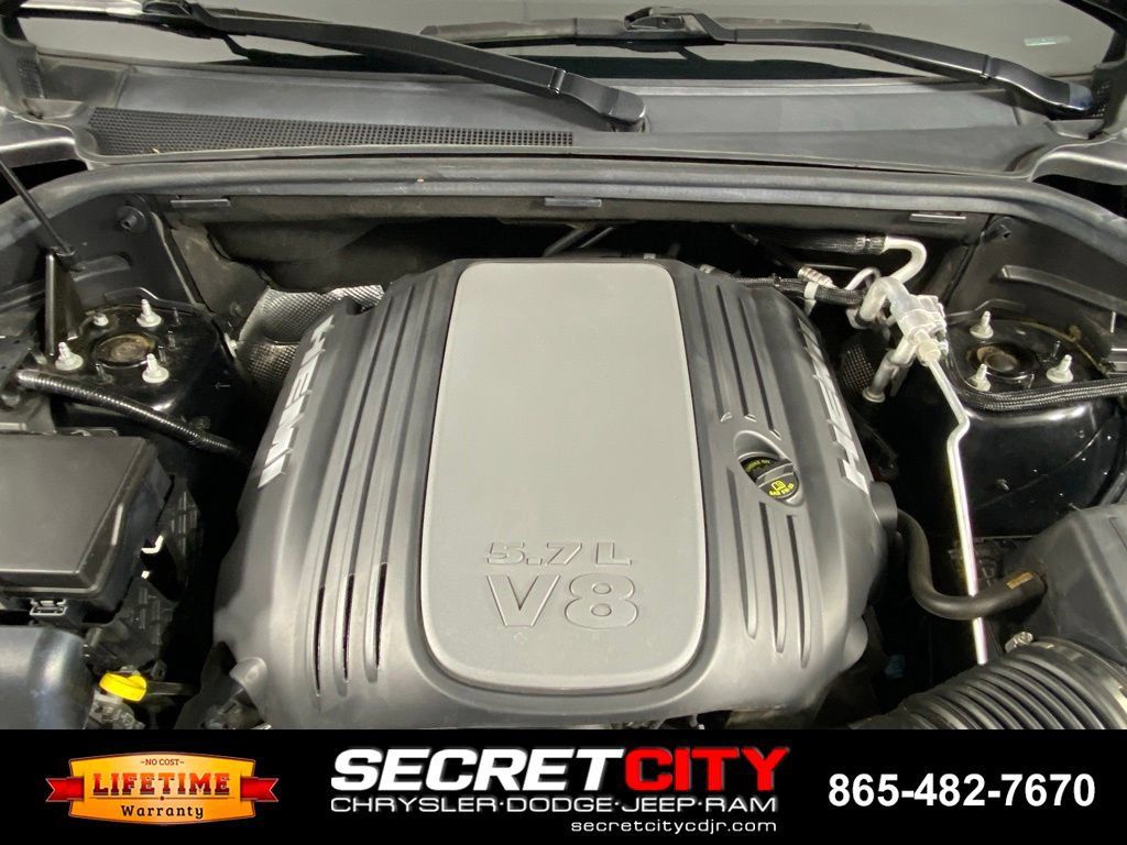 Used 2022 Dodge Durango R/T w/ Blacktop Package AWD/4WD image 35