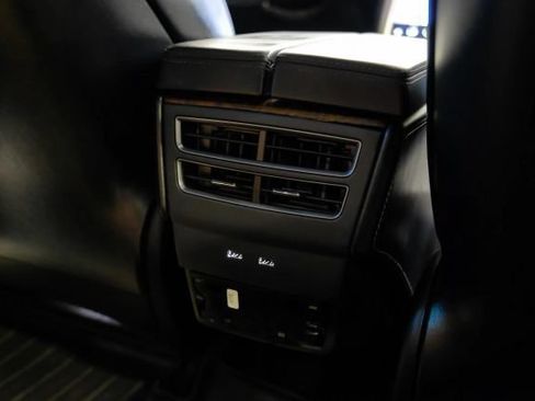 Used 2018 Tesla Model S 100D AWD/4WD image 39