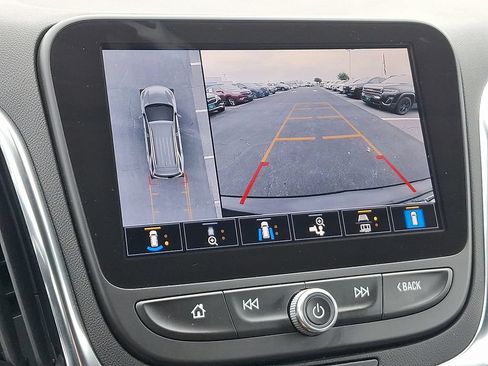 Certified 2023 Chevrolet Equinox LT AWD/4WD image 18