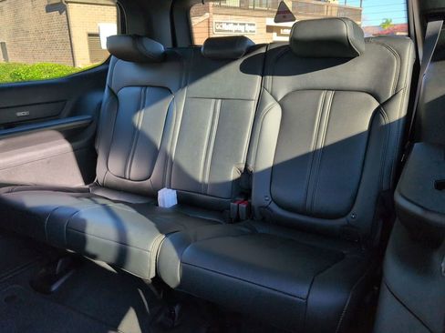 New 2026 Jeep Grand Wagoneer Limited image 24