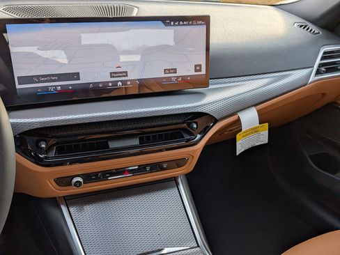 New 2026 BMW 330i xDrive Sedan w/ M Sport Package image 22