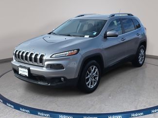 Used 2017 Jeep Cherokee Latitude video 1