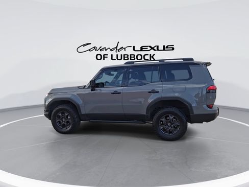 Used 2025 Lexus GX 550 AWD/4WD image 6