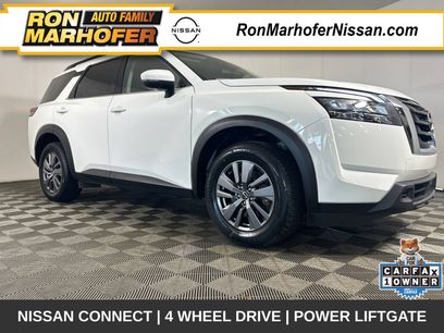 Used 2025 Nissan Pathfinder SV