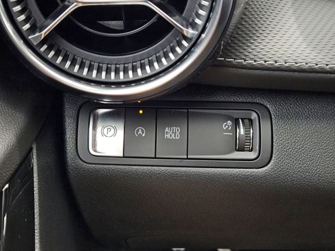 New 2026 Chevrolet Equinox LT w/ Midnight Edition FWD image 22